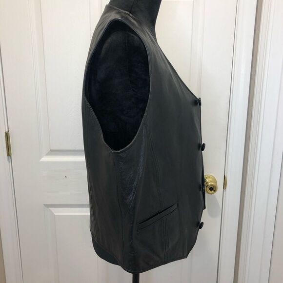 Wilson’s Leather black leather button front vest size medium - Picture 8 of 11